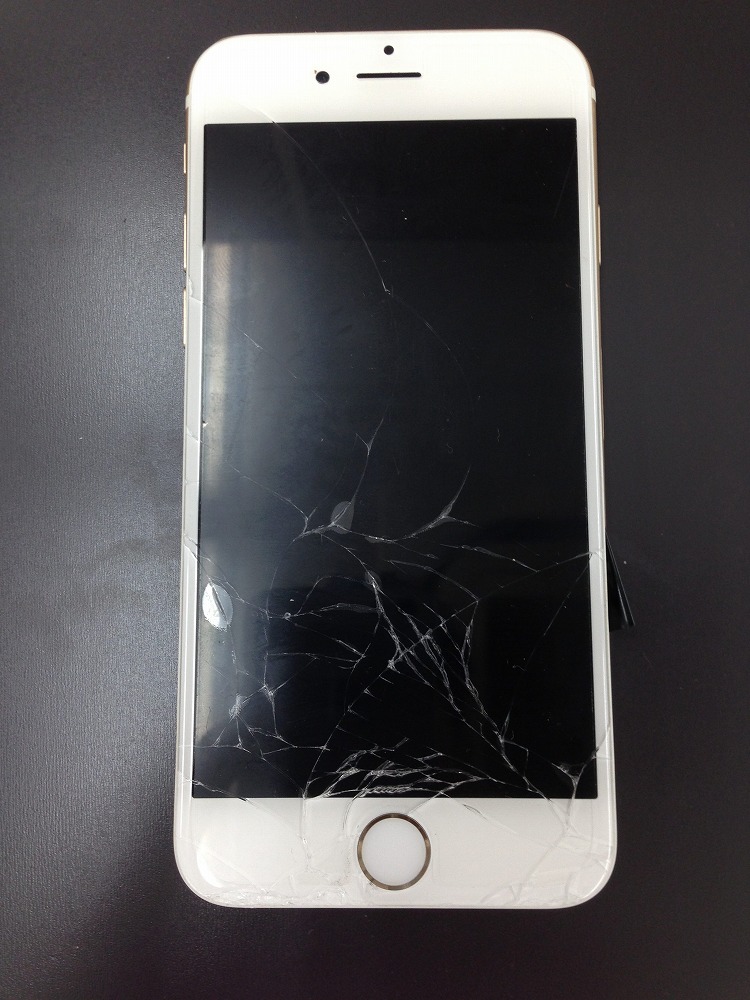 iPhone6のガラス+液晶交換修理　前　写真