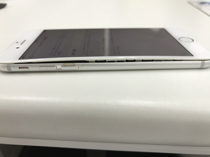 iPhone6バッテリー膨張