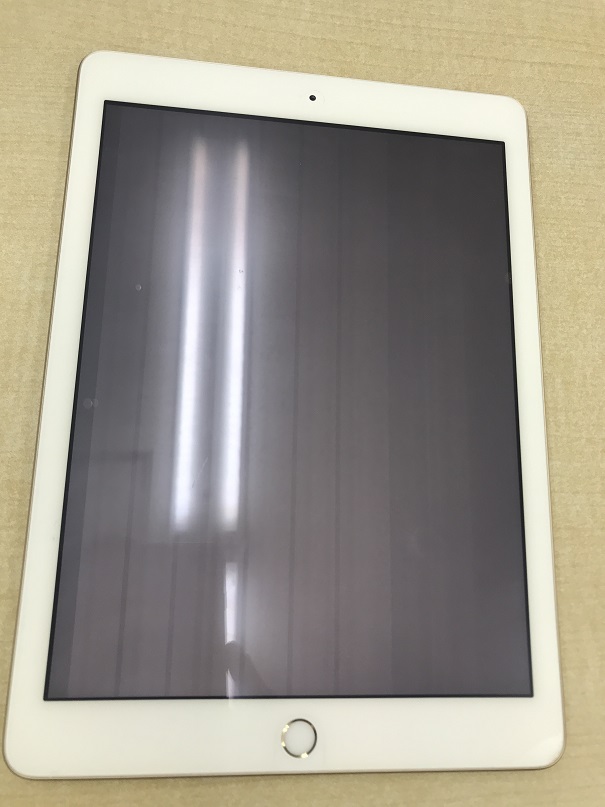 iPad第5世代液晶交換修理