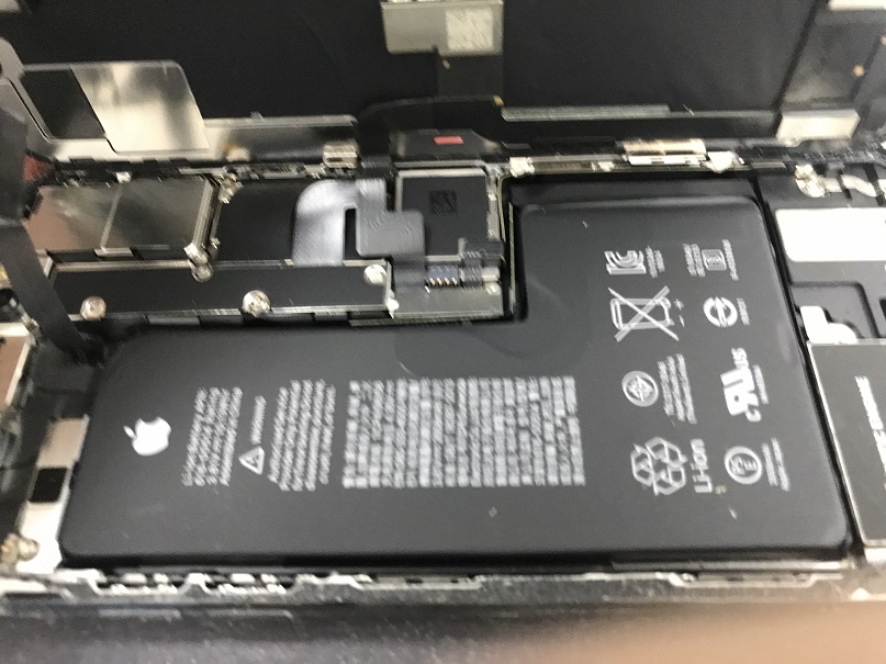 iPhoneXSタッチ不良修理