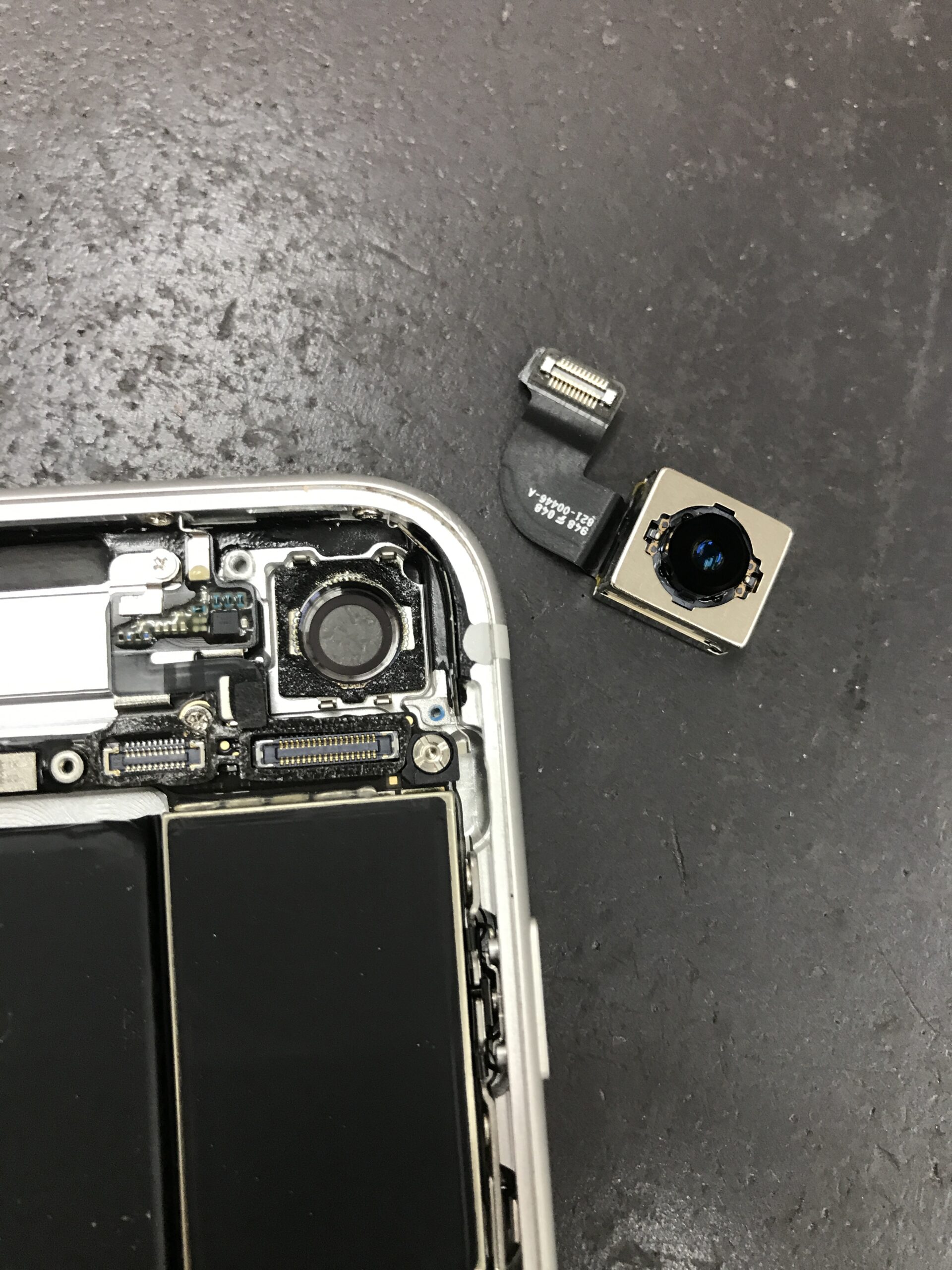 iPhone7リアカメラ交換修理