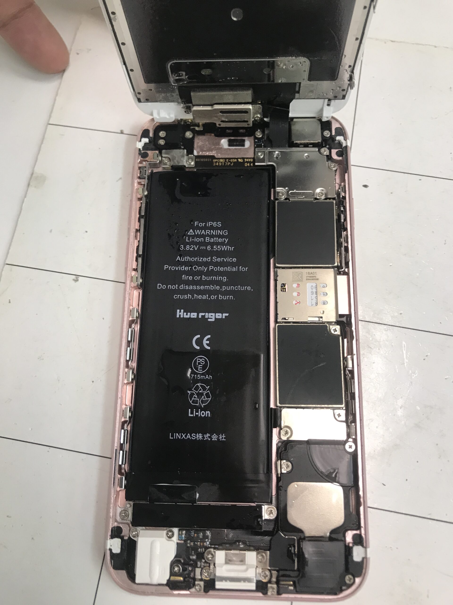 iPhone6s　水没復旧前